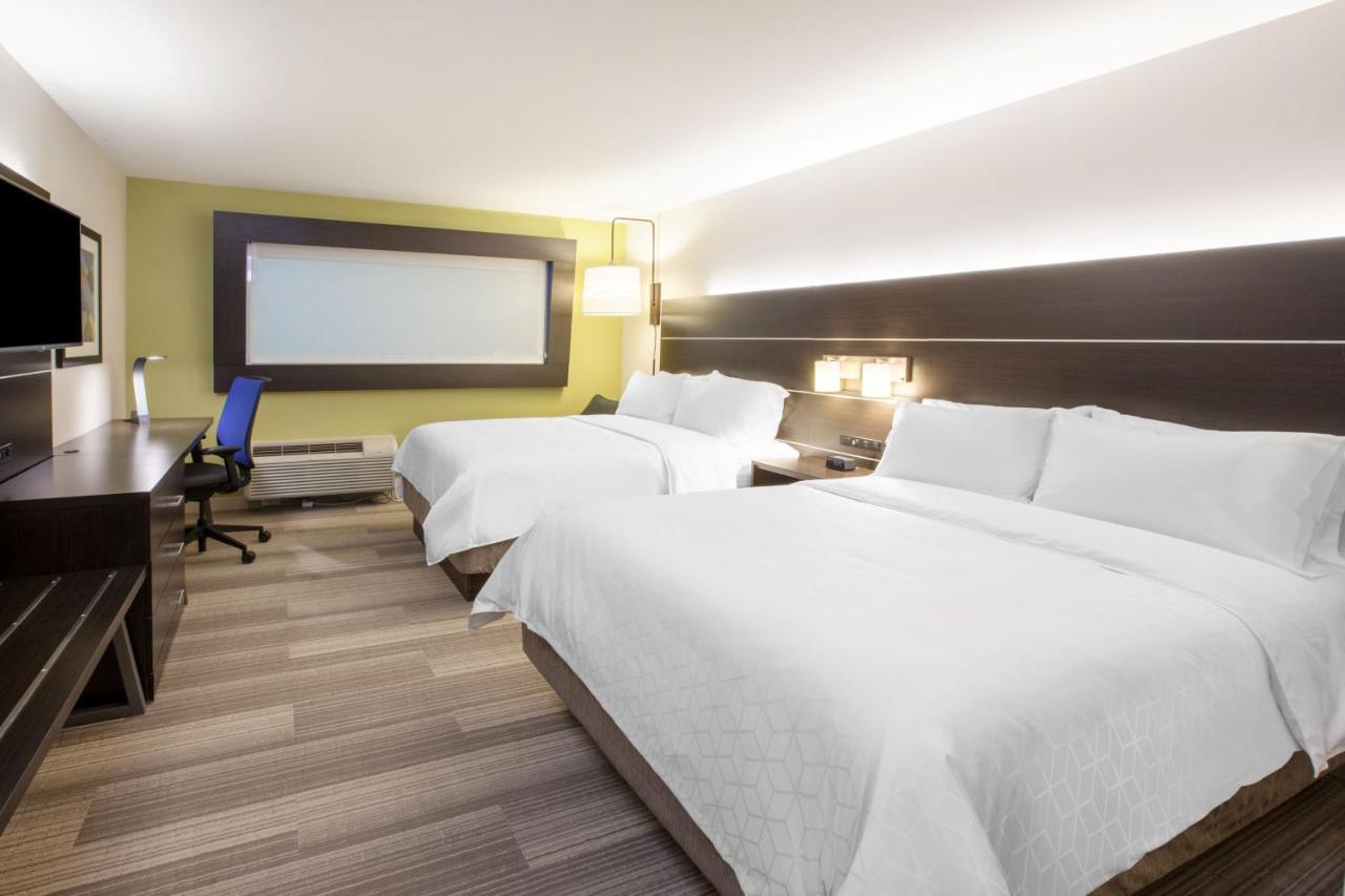 Holiday Inn Express - Blair By Ihg Buitenkant foto