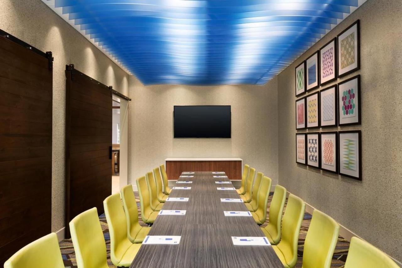 Holiday Inn Express - Blair By Ihg Buitenkant foto